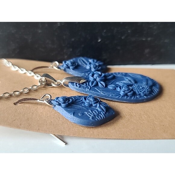 Blue Floral Polymer Clay Jewelry Set, NEW - Picture 4 of 10